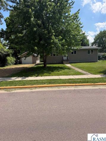 105 W Silver Street Mapleton MN 56065