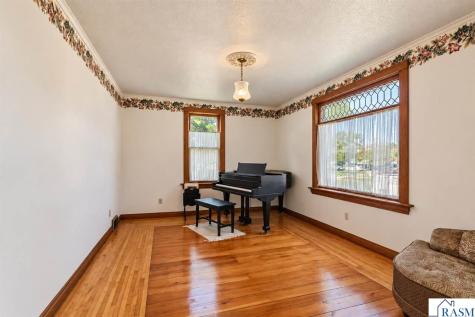 611 N Washington Street New Ulm MN 56073