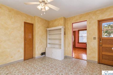 611 N Washington Street New Ulm MN 56073