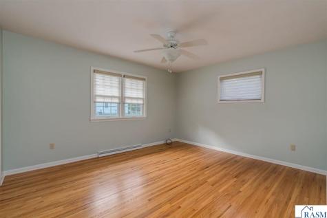 214 Clover Lane Mankato MN 56001