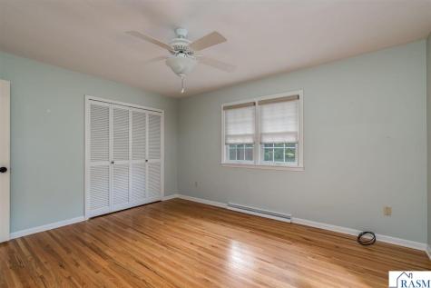 214 Clover Lane Mankato MN 56001