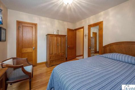 611 S Rice Street Blue Earth MN 56013