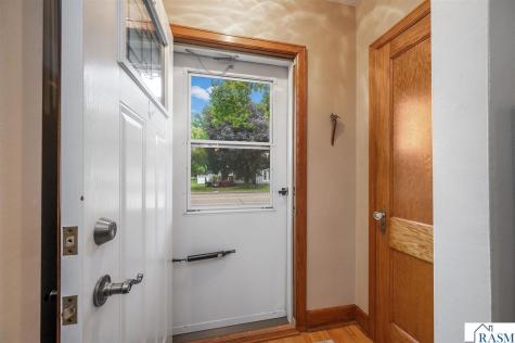 611 S Rice Street Blue Earth MN 56013