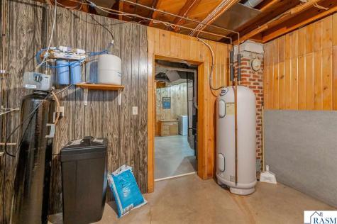 611 S Rice Street Blue Earth MN 56013