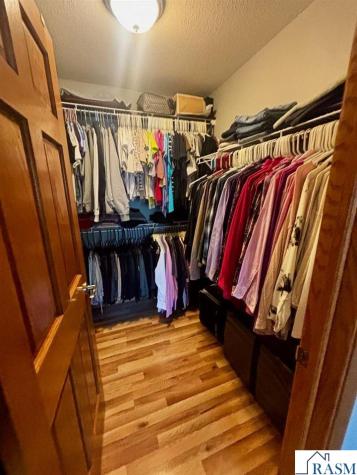 1924 Rock Ridge Lane St. Peter MN 56082