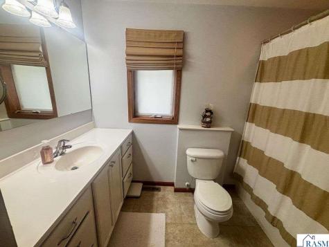 1924 Rock Ridge Lane St. Peter MN 56082