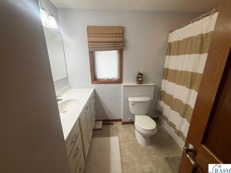 1924 Rock Ridge Lane St. Peter MN 56082
