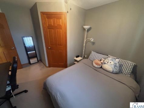 1924 Rock Ridge Lane St. Peter MN 56082