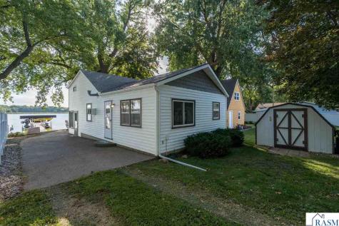 7014 Laura Lane St. Peter MN 56082