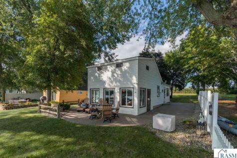7014 Laura Lane St. Peter MN 56082