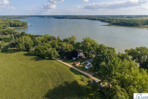 7014 Laura Lane St. Peter MN 56082