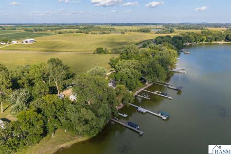 7014 Laura Lane St. Peter MN 56082