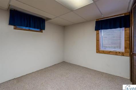 124 Thayer Avenue Mankato MN 56001