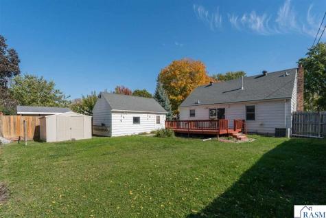 124 Thayer Avenue Mankato MN 56001