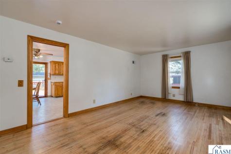124 Thayer Avenue Mankato MN 56001