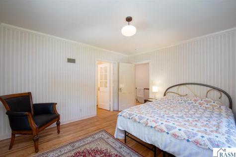 104 Hannah Street Mankato MN 56001