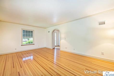 104 Hannah Street Mankato MN 56001