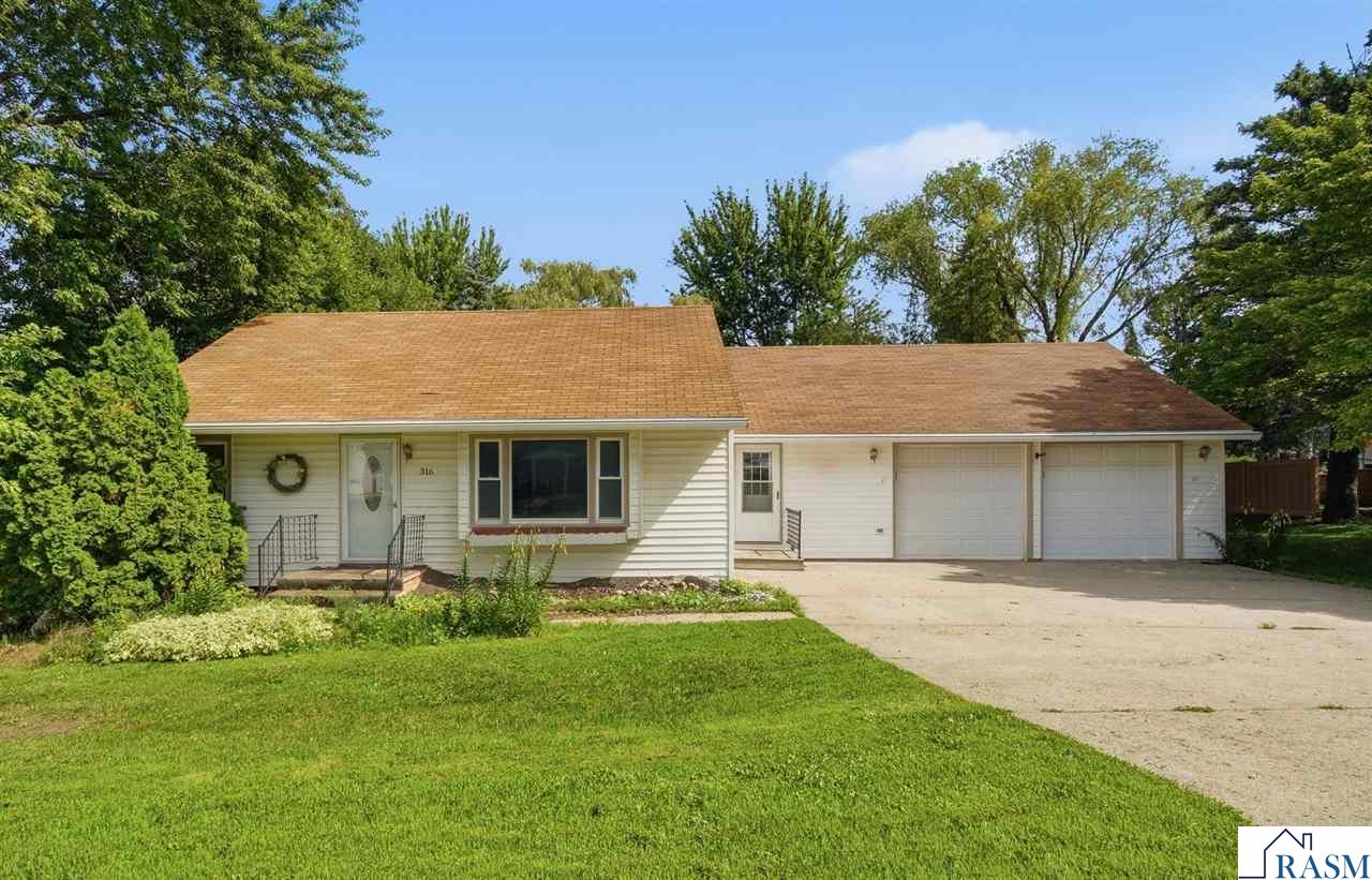 316 W Silver Street Mapleton MN 56065