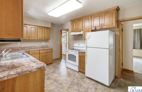 316 W Silver Street Mapleton MN 56065