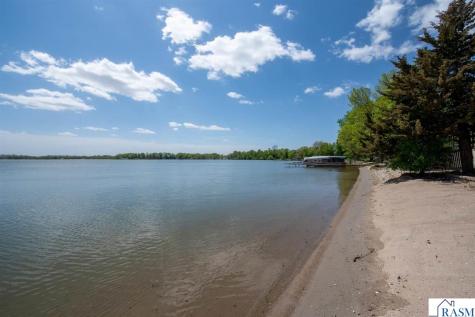 412 Doran Drive Madison Lake MN 56063