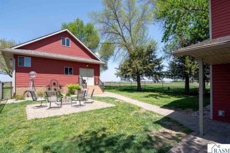 412 Doran Drive Madison Lake MN 56063