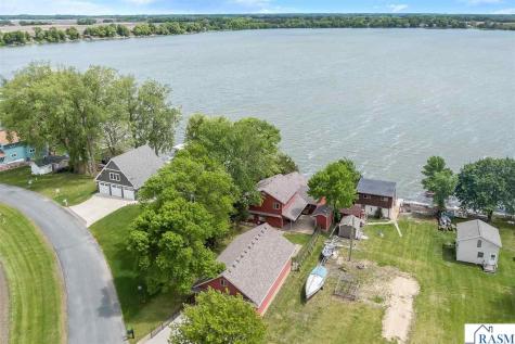 412 Doran Drive Madison Lake MN 56063