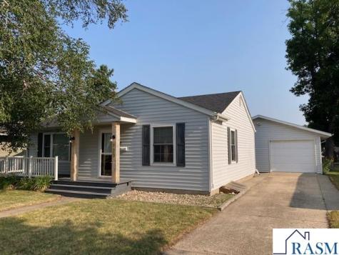723 E 2nd Street Redwood Falls MN 56283