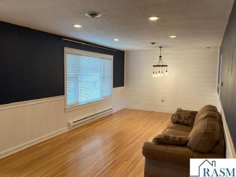 723 E 2nd Street Redwood Falls MN 56283