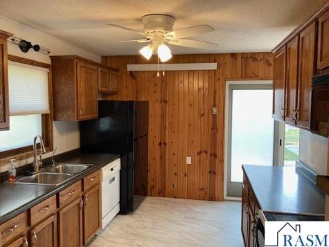 723 E 2nd Street Redwood Falls MN 56283