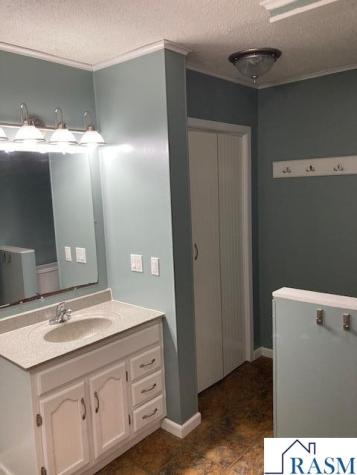 723 E 2nd Street Redwood Falls MN 56283