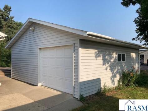 723 E 2nd Street Redwood Falls MN 56283