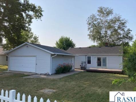 723 E 2nd Street Redwood Falls MN 56283