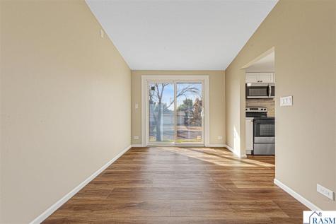 400 Wanser Avenue Lafayette MN 56054
