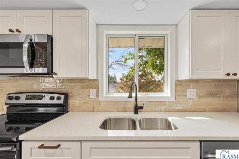 400 Wanser Avenue Lafayette MN 56054