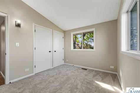 400 Wanser Avenue Lafayette MN 56054