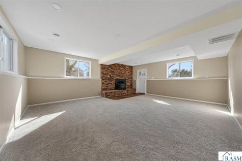 400 Wanser Avenue Lafayette MN 56054