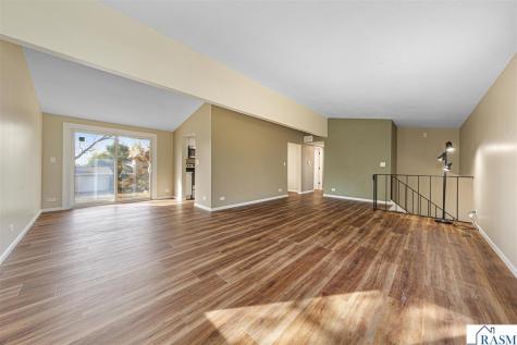 400 Wanser Avenue Lafayette MN 56054