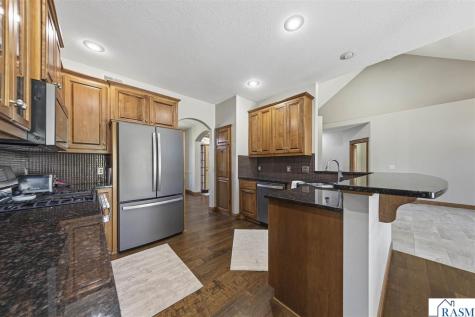 1804 Orchard Ridge St. Peter MN 56082