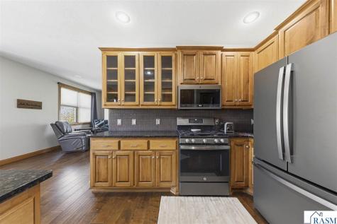 1804 Orchard Ridge St. Peter MN 56082