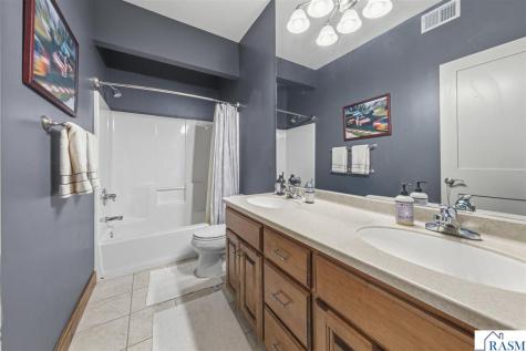 1804 Orchard Ridge St. Peter MN 56082