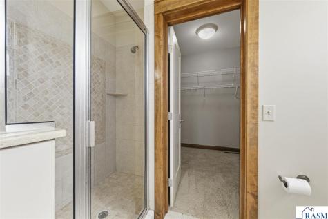 1804 Orchard Ridge St. Peter MN 56082
