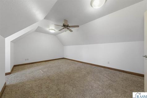 1804 Orchard Ridge St. Peter MN 56082