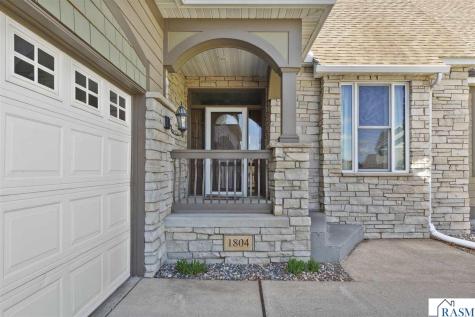 1804 Orchard Ridge St. Peter MN 56082