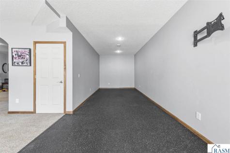 1804 Orchard Ridge St. Peter MN 56082