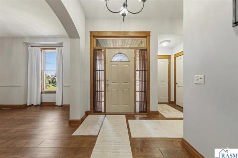 1804 Orchard Ridge St. Peter MN 56082