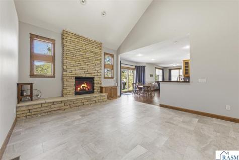 1804 Orchard Ridge St. Peter MN 56082