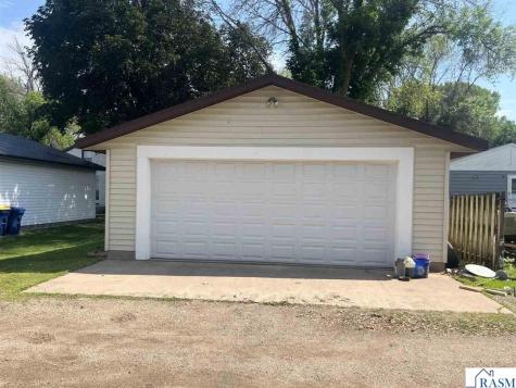 116 SE Remmele Street Sleepy Eye MN 56085