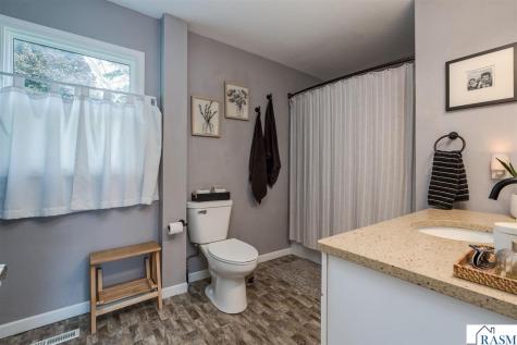 211 N Market Street Janesville MN 56048