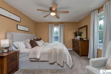 211 N Market Street Janesville MN 56048