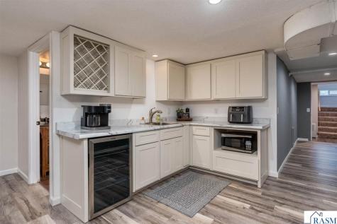211 N Market Street Janesville MN 56048